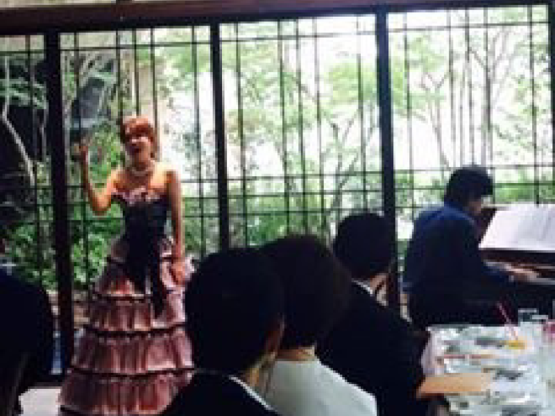 レストラン コンサート